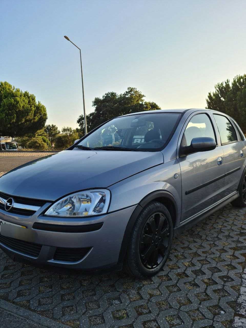Oportunidade - Opel Corsa 1.3 cdti