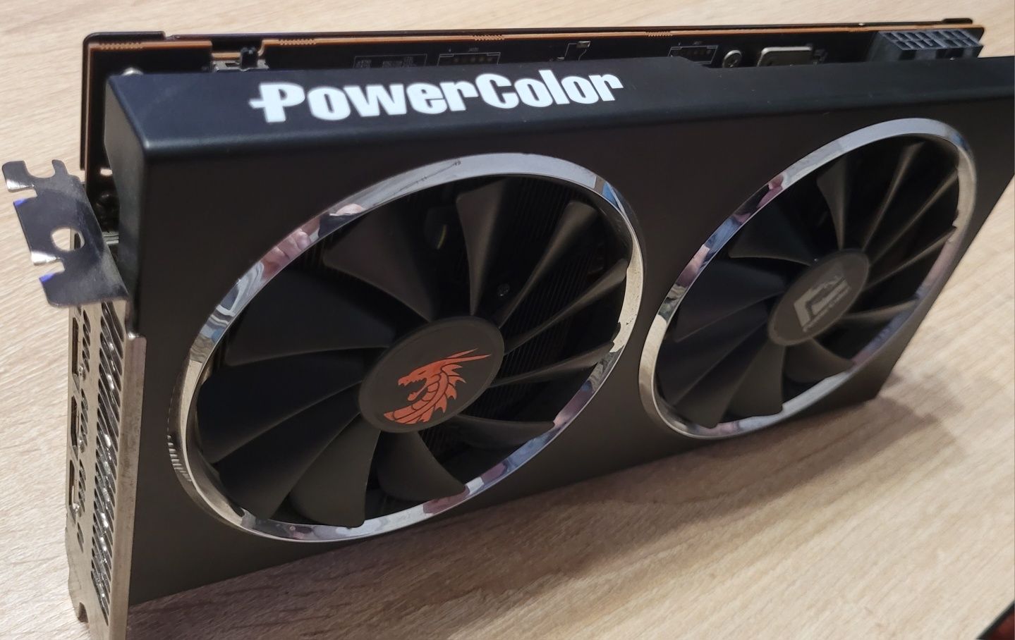 Radeon RX 5700 XT 8Gb DDR6 Red Dragon.