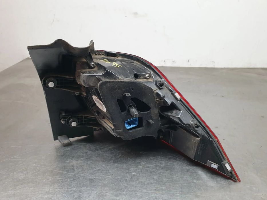 Farolim esquerdo VOLKSWAGEN Tiguan (AD1, AX1)