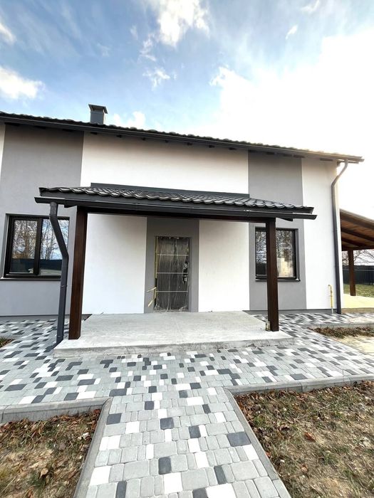 продам будинок в передмісті Києва с/т Забірьє