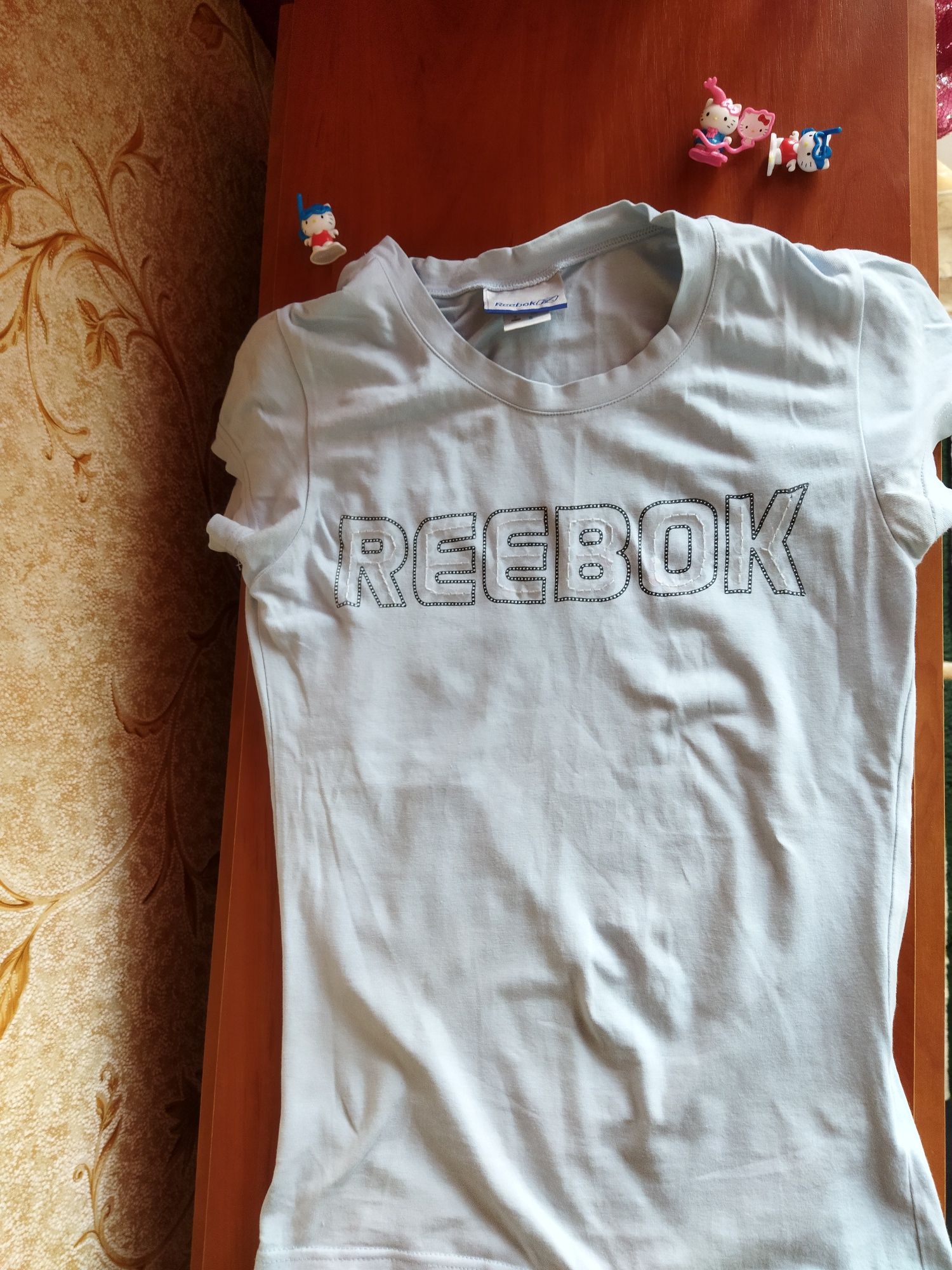 футболка  Reebok