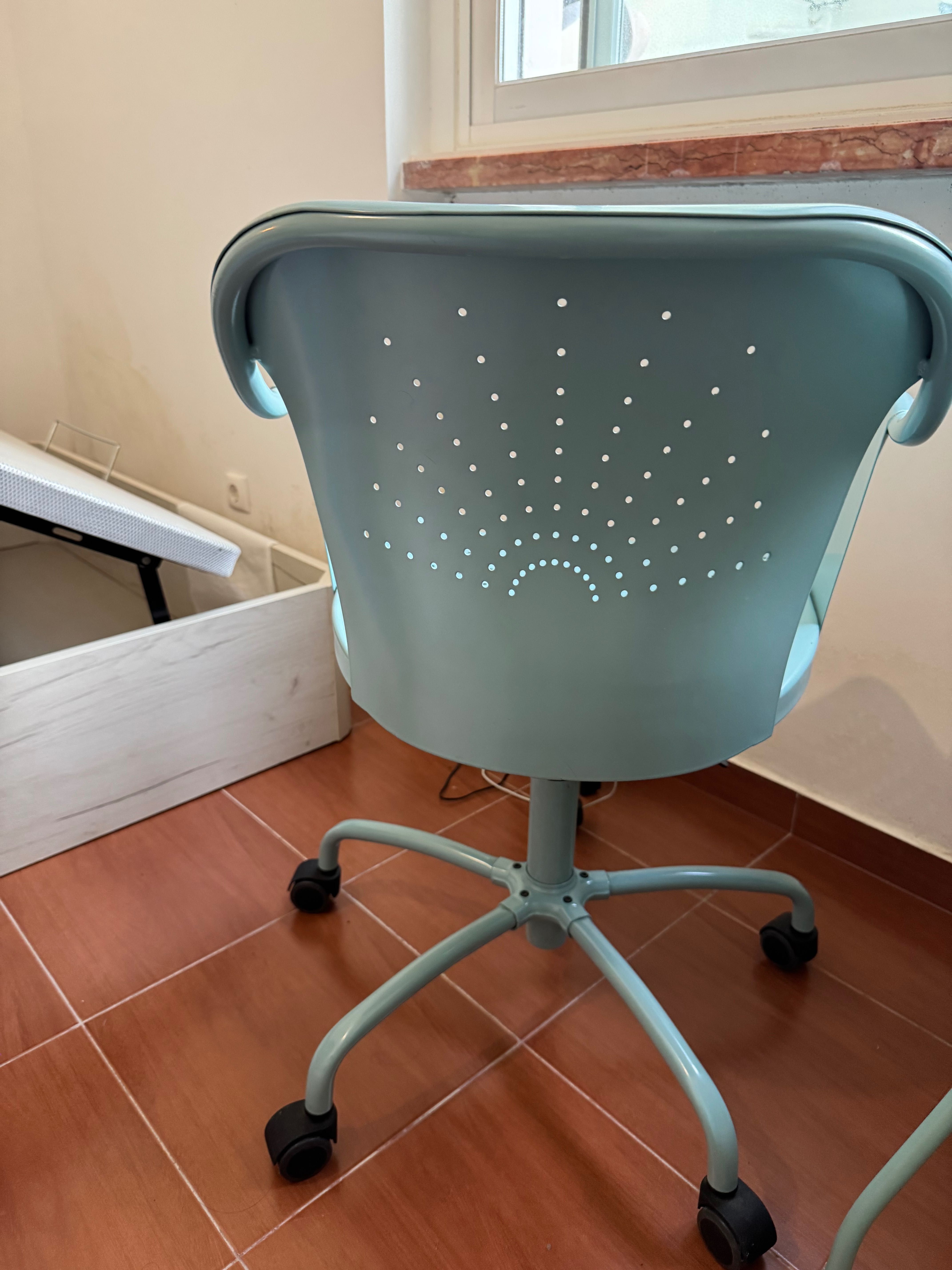 Cadeira Metálica Azul
