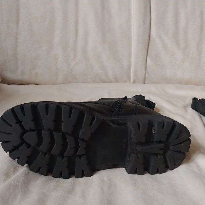 Черевики Reserved 36  розмір.Шкіра