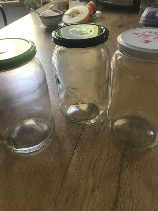 Słoiki szklane z zakrętkami 900 ml i mniej 10 sztuk