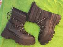 botki -śniegowce Buffalo roz 40-25,5 cm ocieplone weaterproof