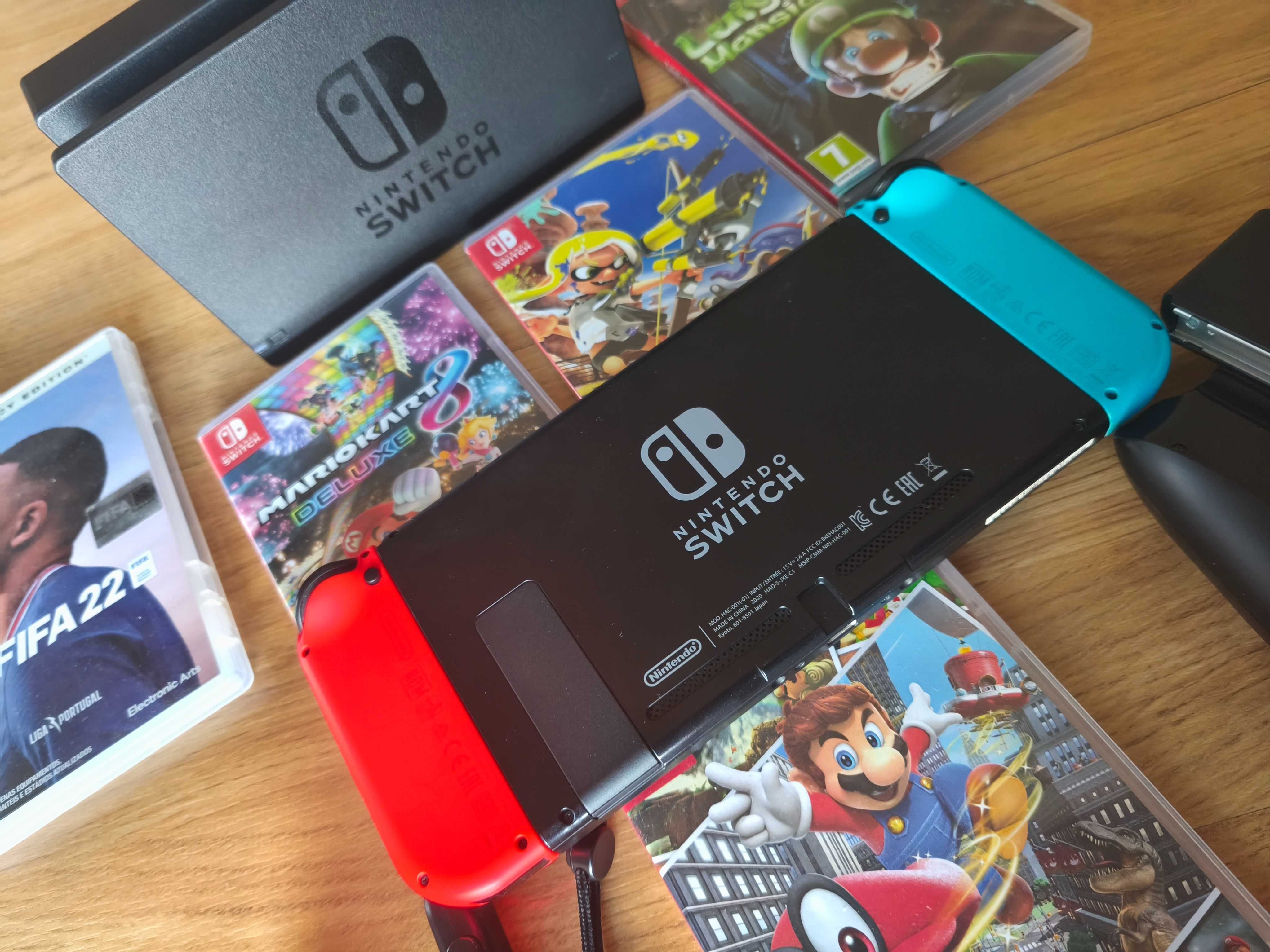 Nintendo switch com jogos.
