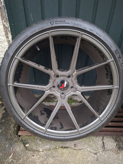 Jantes JR30 novas com pneus novos