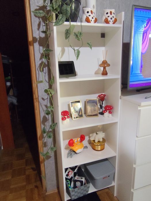 2 regały biale Ikea