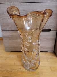 Высокая хрустальная ваза