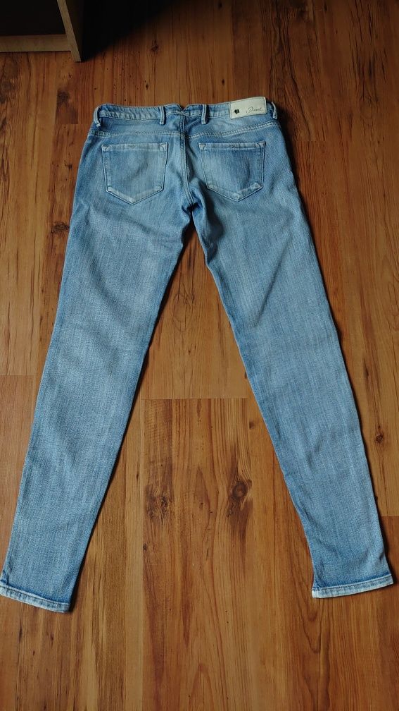 Diesel Jeansy Damskie Cherick w27 L32 stretch slim tapered jasne niebi