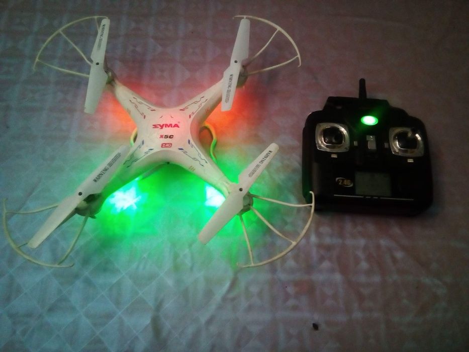 Drone SYMA X5C- Cãmara