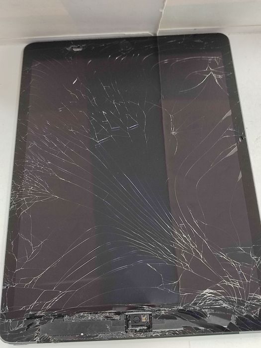 Планшет Apple iPad 10.2 (7Gen) 32Gb Wi-Fi 4G A2198