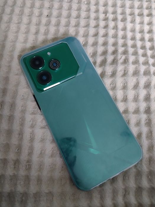Nowy tel pova 6 pro