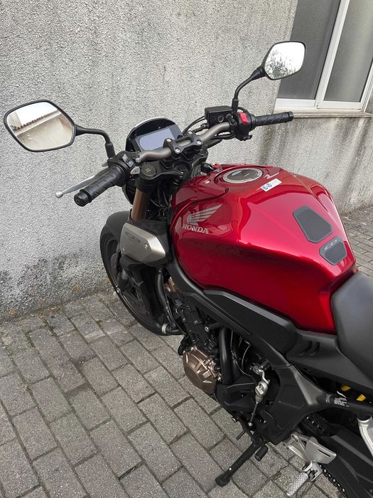 Honda CB650R Akrapovic