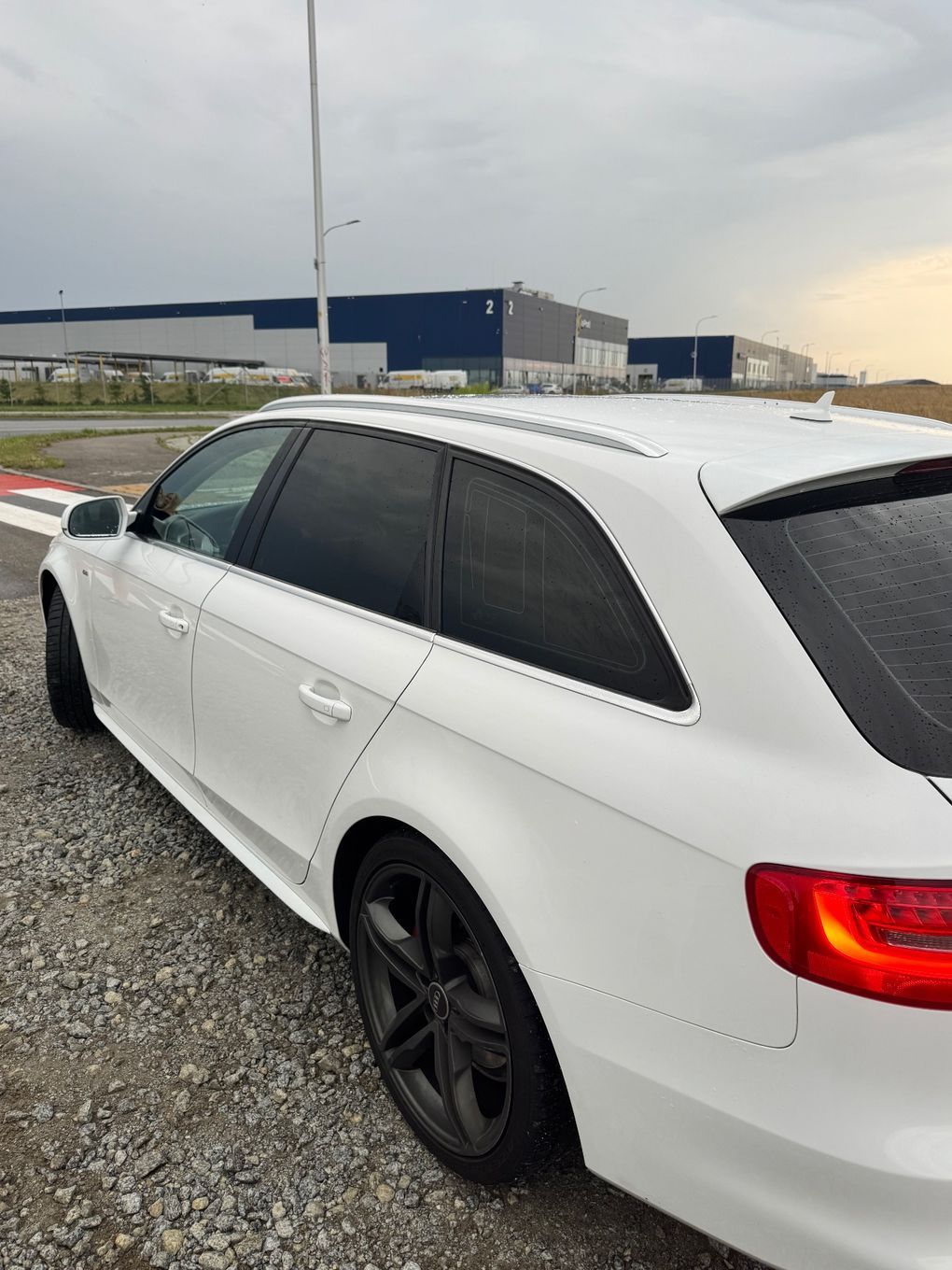 Audi A4 QUATTRO, S LINE, hak doczepiany, Felgi 19 cali