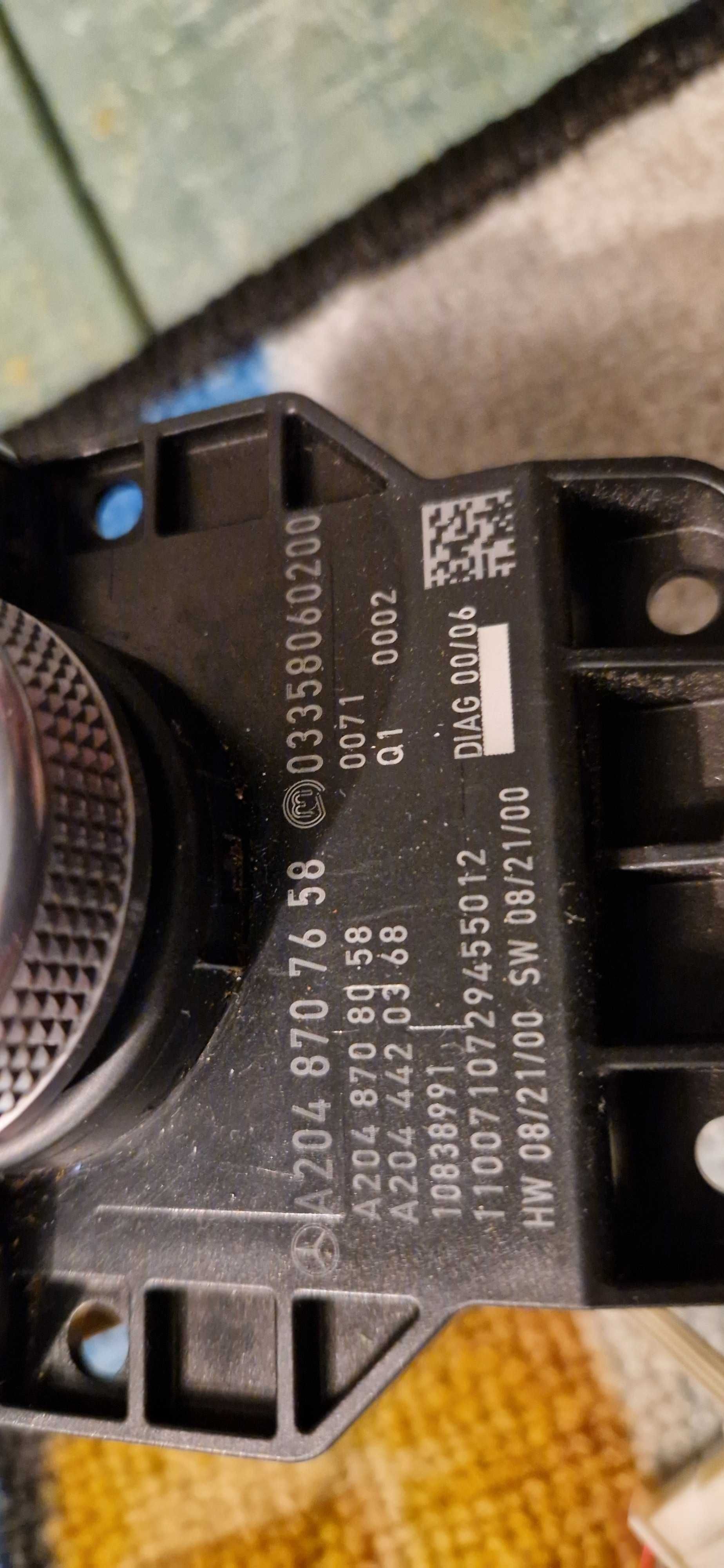 Manipulyor audio do Mercedesa w204 i innych