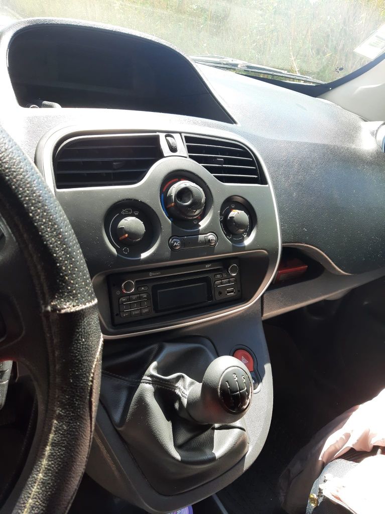 Renault Kangoo curta