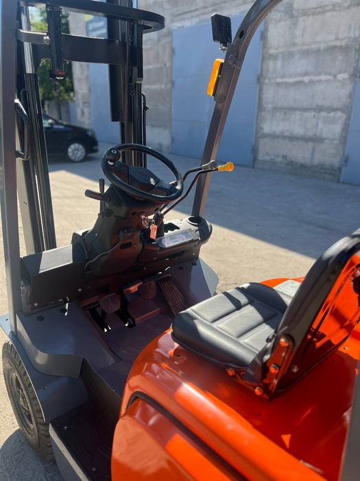 Аренда  погрузчика в Запорожье