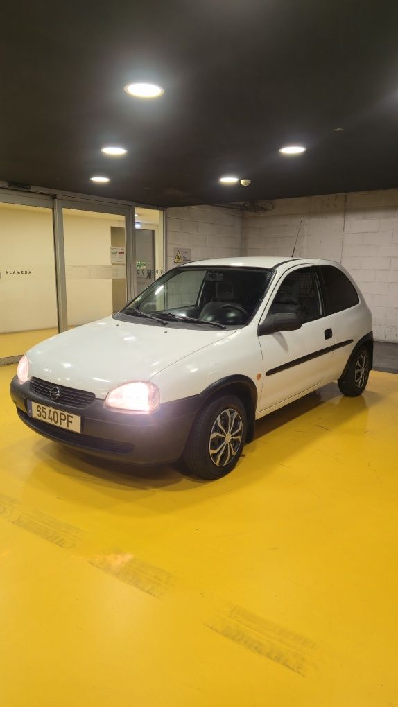 Corsa 1.7 Isuzu Diesel