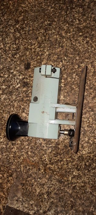 Продам маятниковую пилу