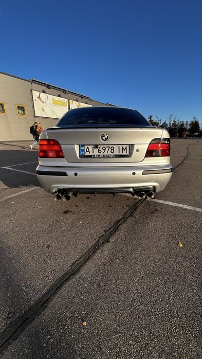 Продам BMW e39 523i