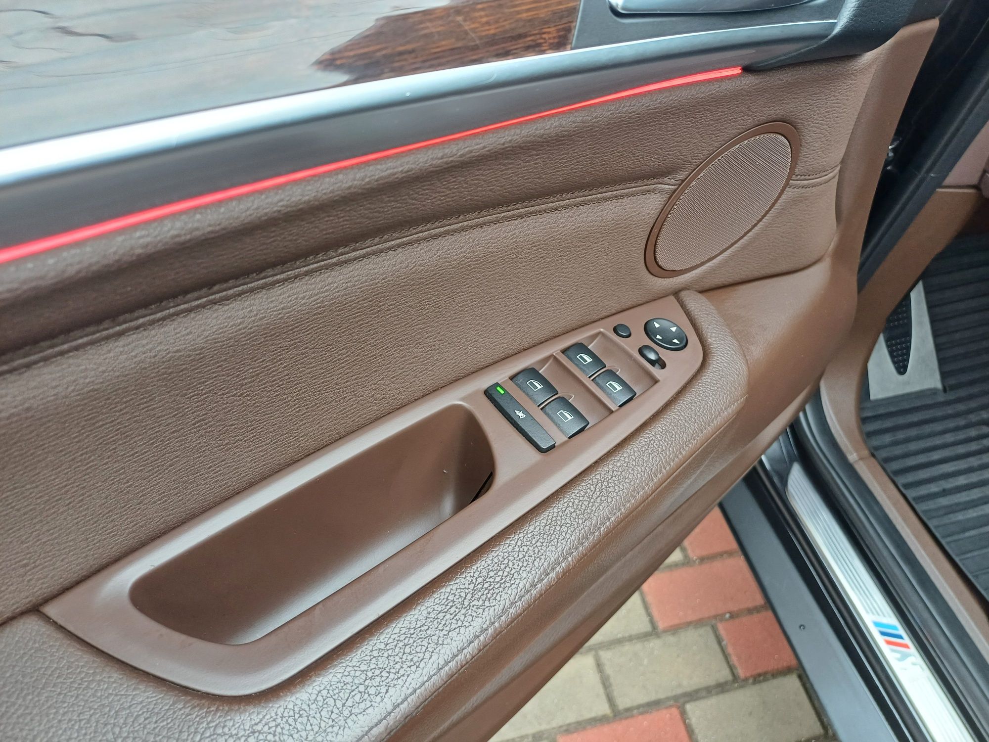 Продам BMW X5 2011 рік 3.0 дизель