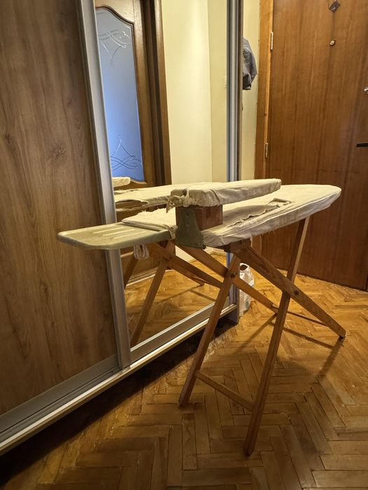 Гладильна,прасувальна дошка