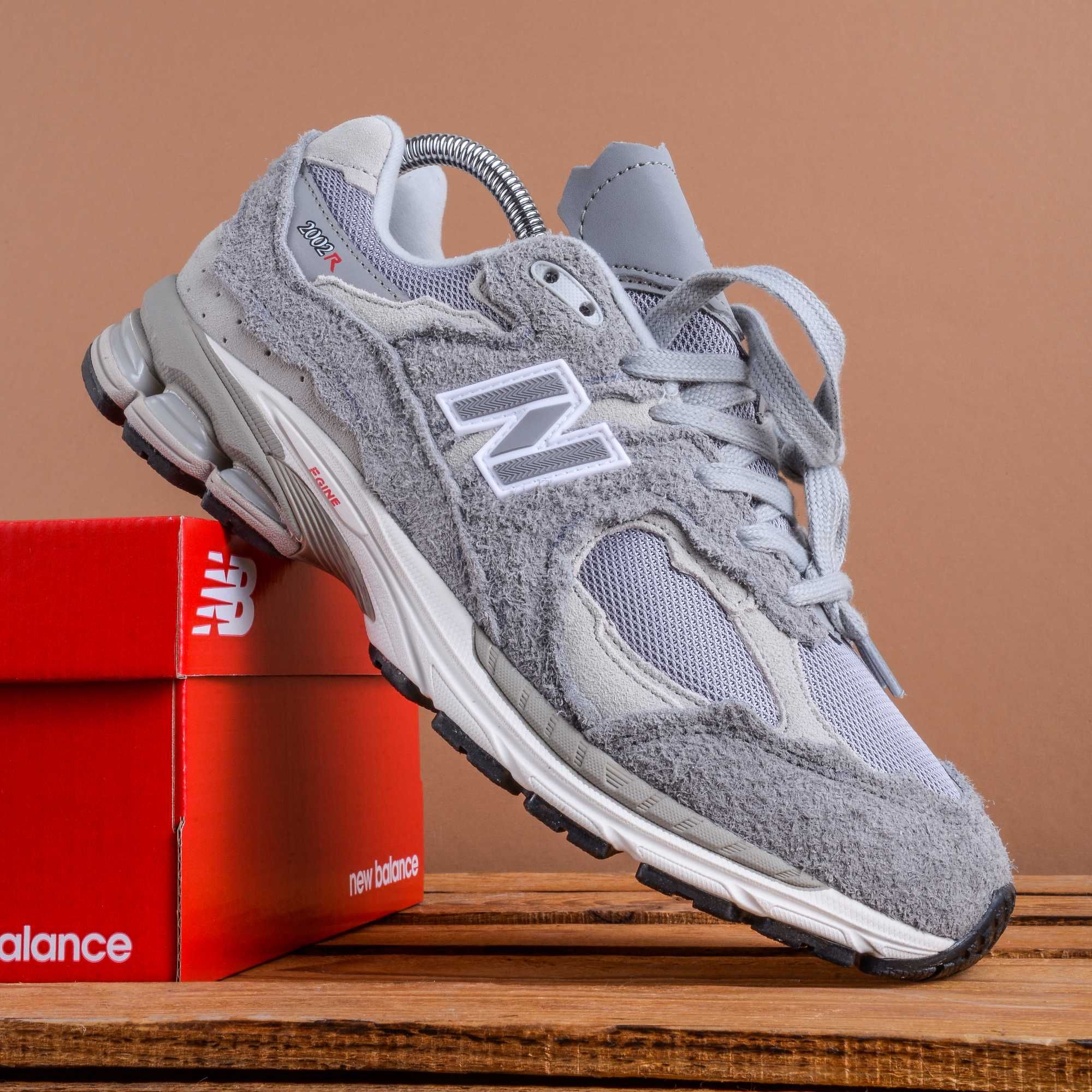 (1834) Чоловічі Кросівки New Balance 2002R сірий колір (41-45) нб