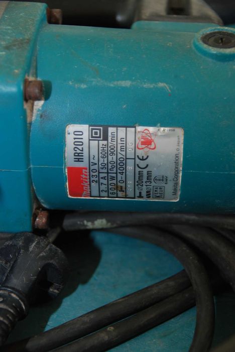 Wiertarka Udarowa 600 Watt MAKITA HR 2010 SDS Plus