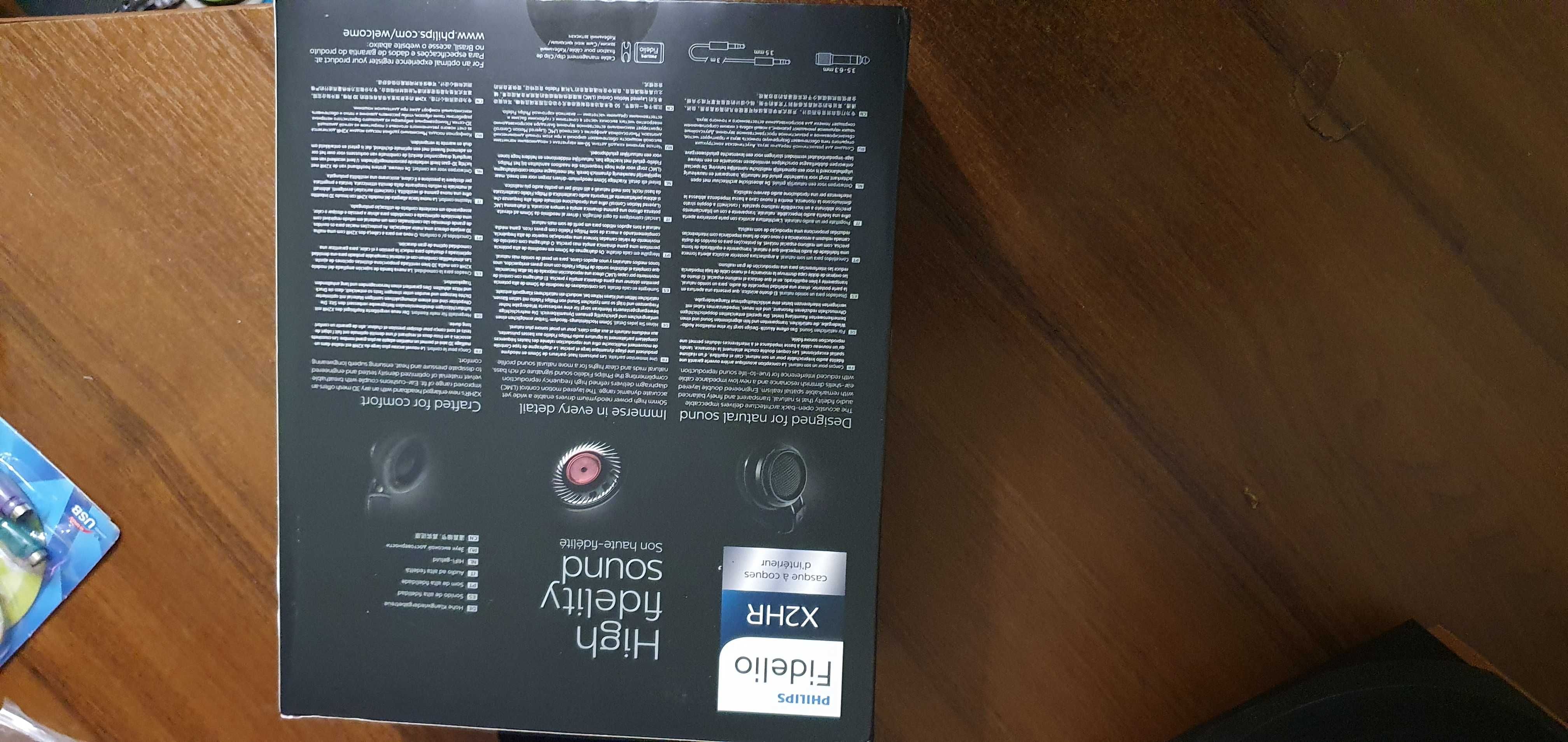Відкриті Hi-Res навушники Philips Fidelio X2HR