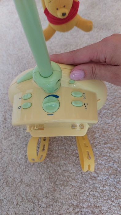 Mobile bebé marca Tomy