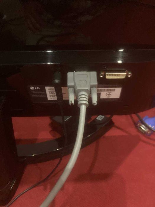 Монітор LG 21.5" IPS Full HD (22MP57A-P) – Вишуканий комфорт для очей