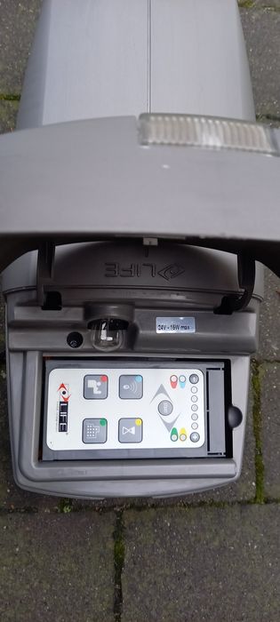 Napęd do bramy garażowej LIFE