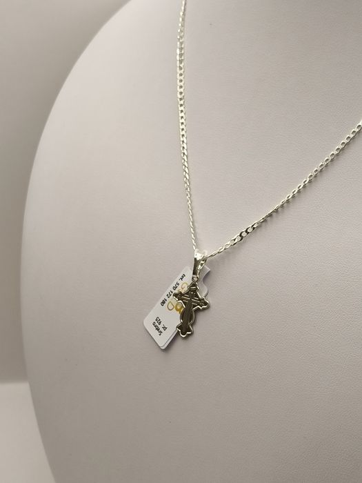 Srebrna zawieszka Krzyżyk