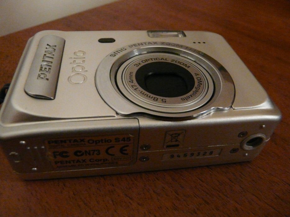 Цифровой фотоаппарат  Pentax  Optio S 45