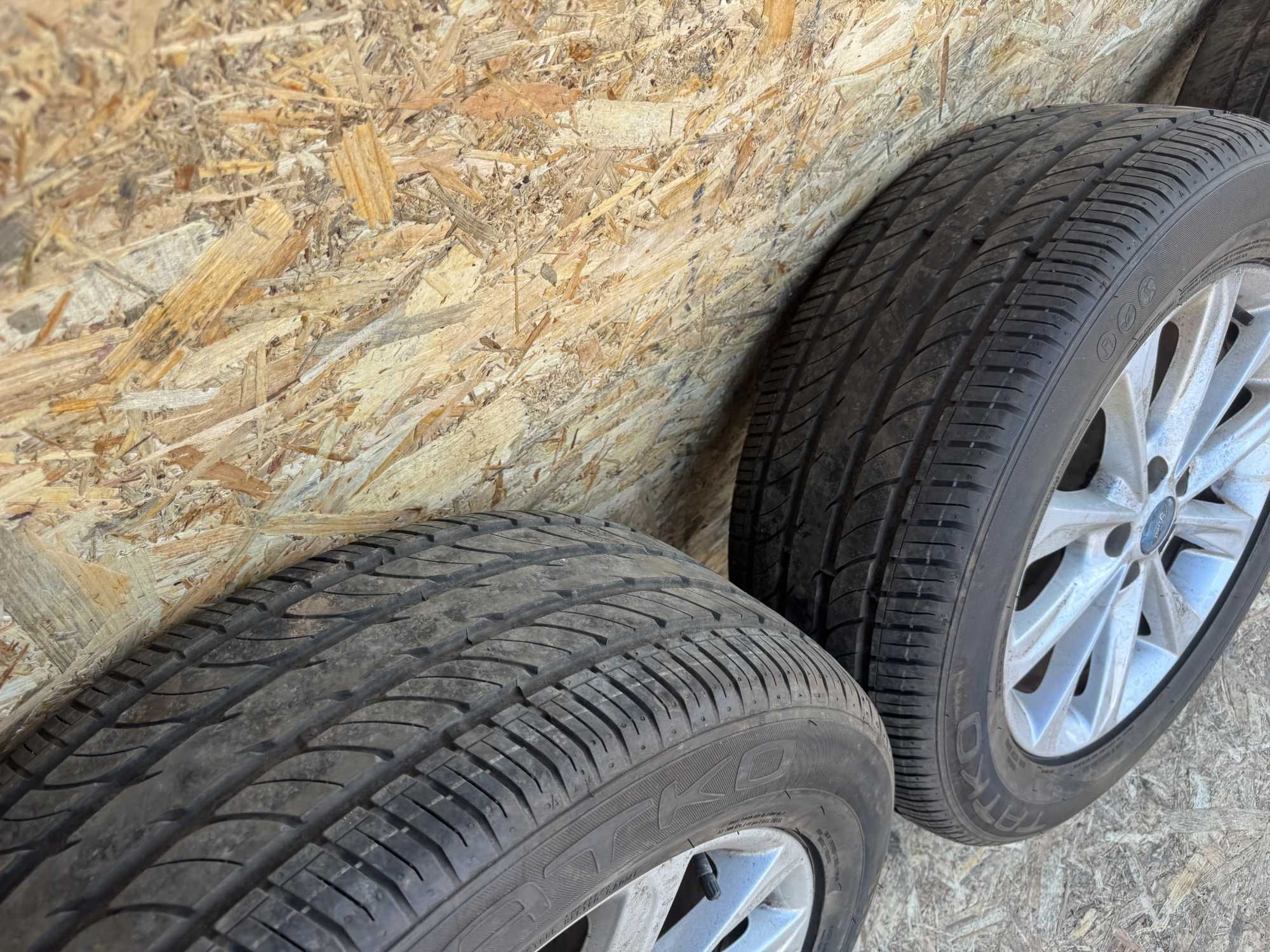 felgi ford s-max kuga 5x108 17' x2 opony ładne
