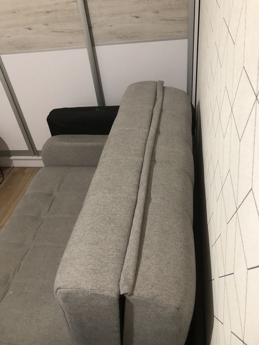 Sofa dwuosobowa rozkładana
