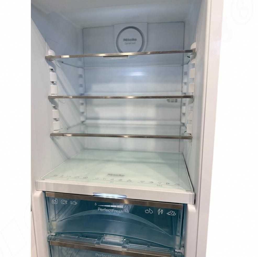 Холодильник (вбудований) Miele / Мілле KFN 37682 iD / NoFrost, 177 см