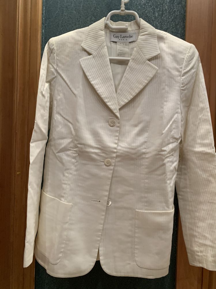 Фирменый Guy Laroche пиджак