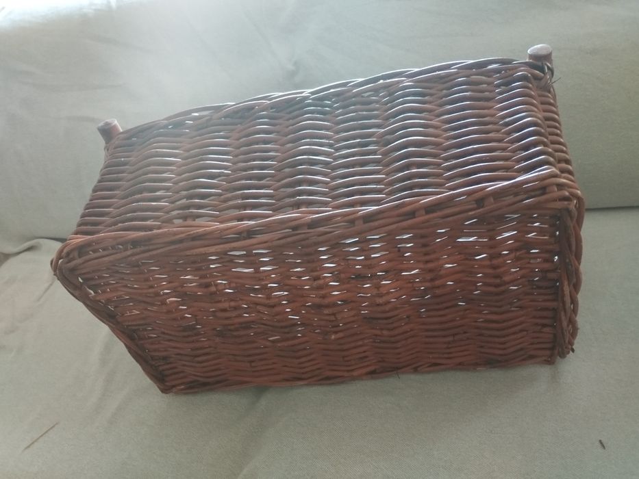 Cesto em Verga, dimensões 60x30x20