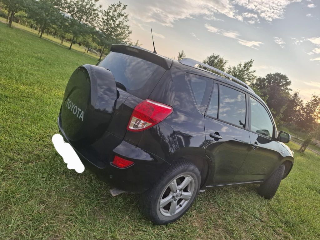 Toyota RAV 4  2.2 Diesel  4x4 sprawna