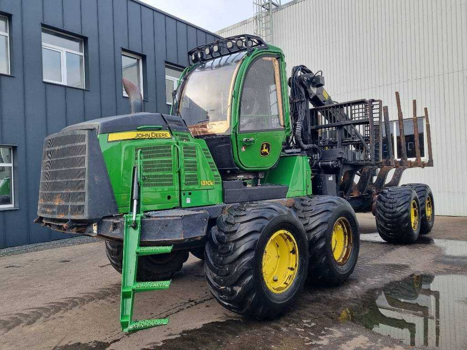 John Deere 1210E IT 4 Forwarder