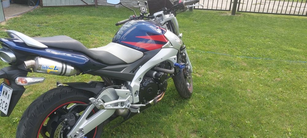 Motocykl Suzuki Gsr 600
