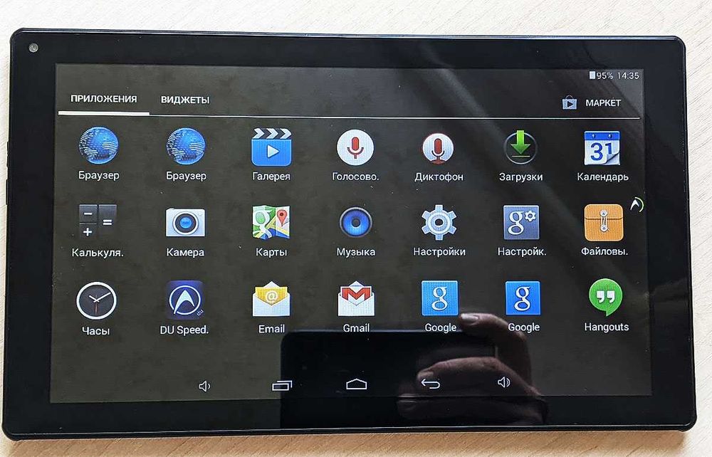 Планшет с экраном 10.1 десять дюймов Bravis