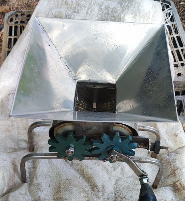 Máquina para retalhar azeitonas