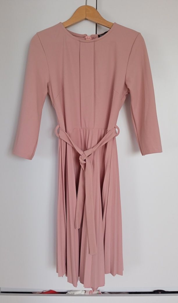 Elegancka sukienka New Collection