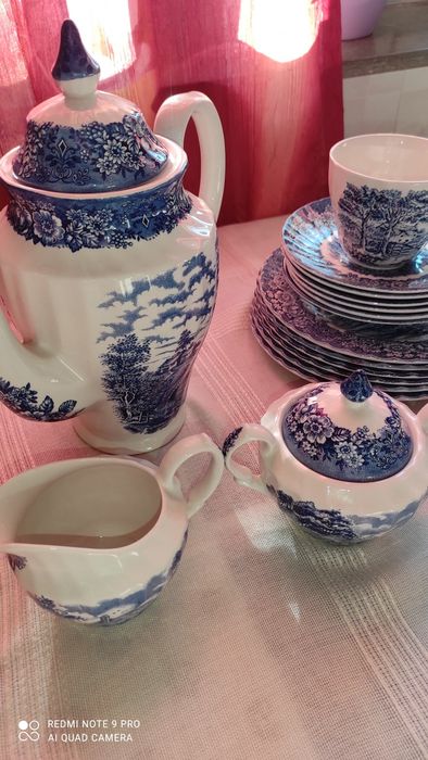 Англійський набір столового посуду