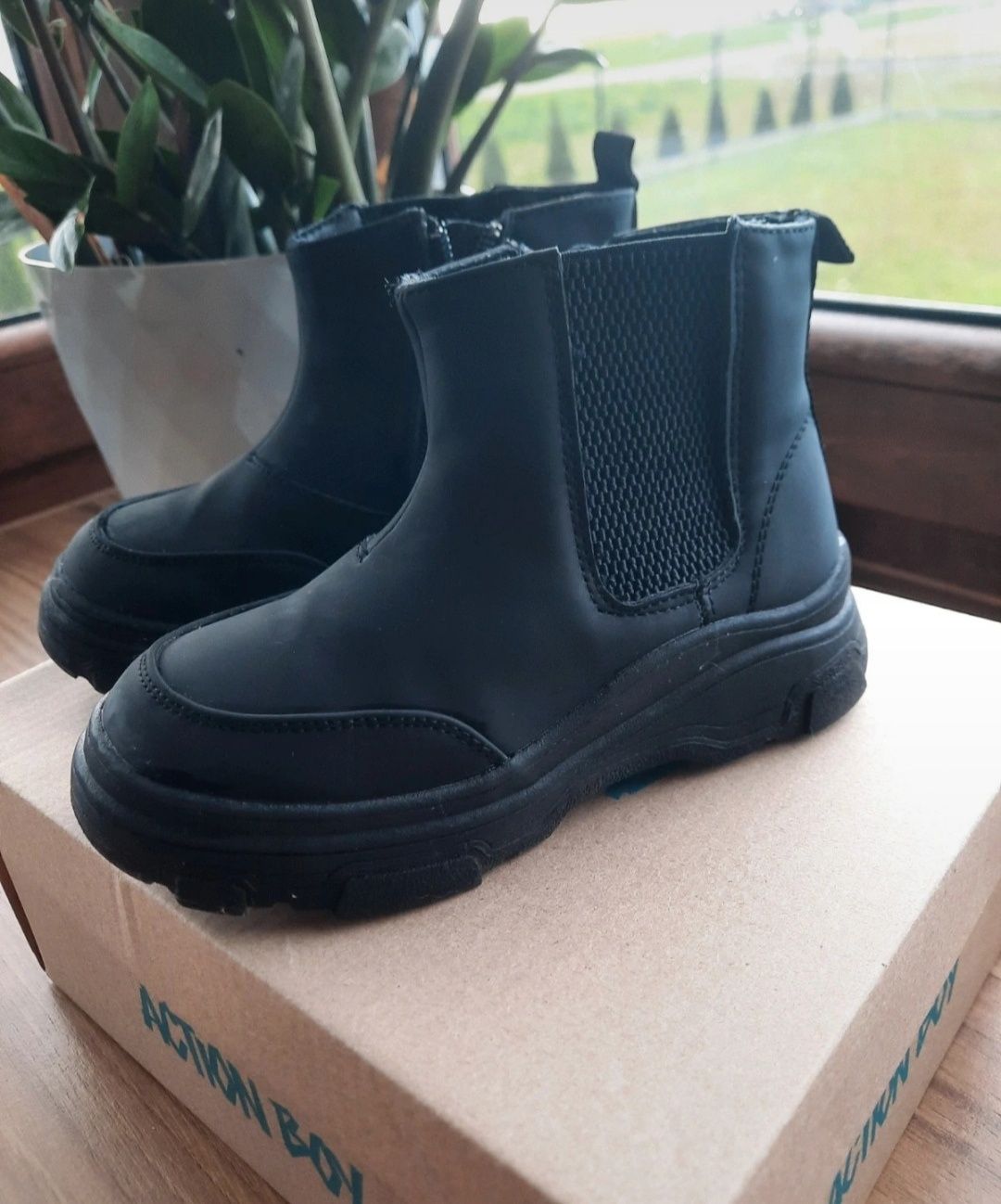 Botki sztyblety Action Boy r. 26 jak NOWE