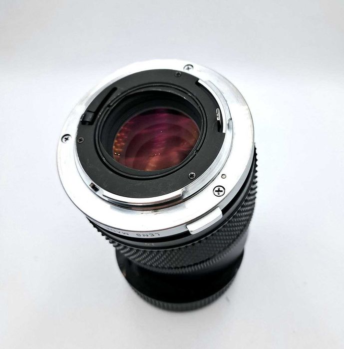 Olympus OM-System Zuiko Auto-T 135mm 1:3.5