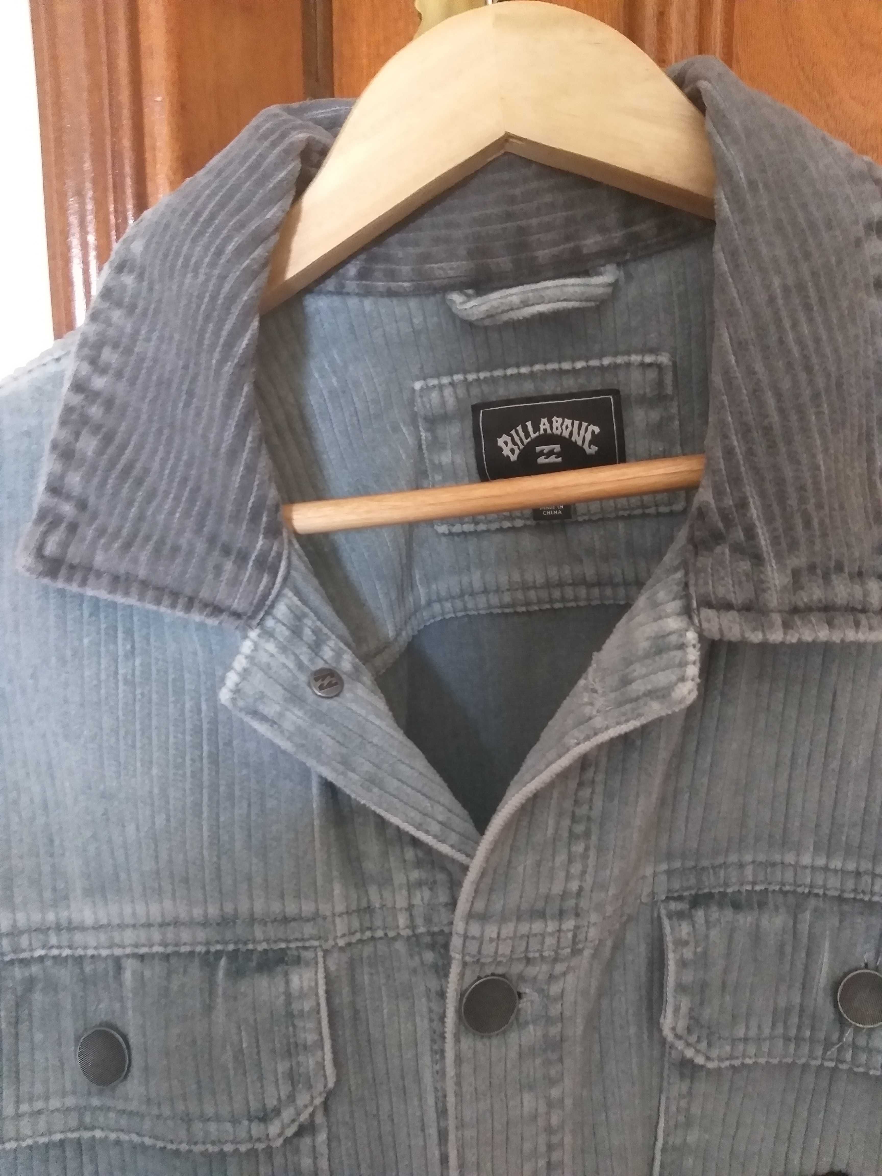 Casaco marca billabong